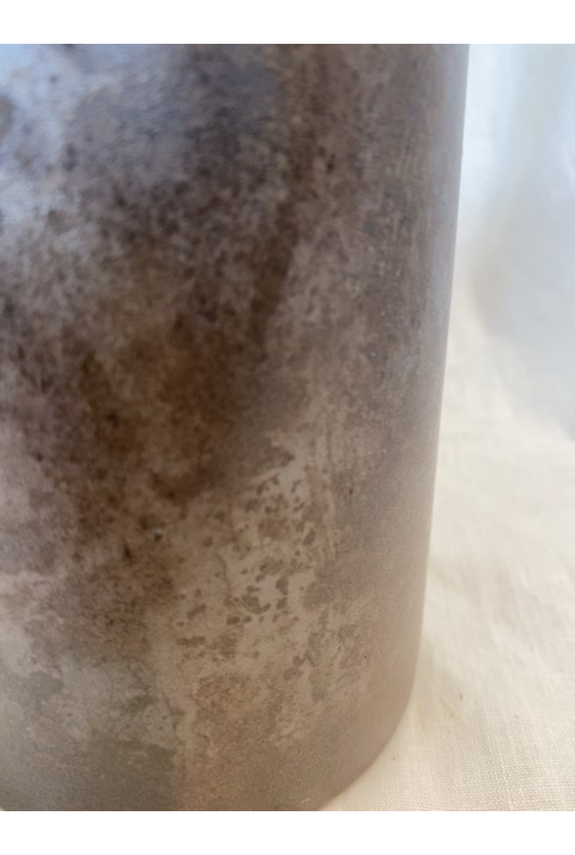 Raw vase